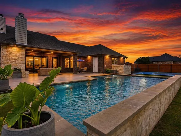 11072 La Paloma Loop E, Salado, TX 76571