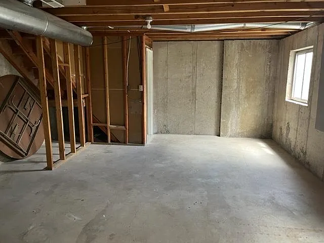 1350 W 150 N #23 — Photo 17