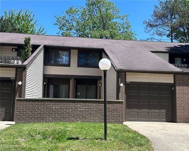 547 Towns Ln #129, Richmond Heights, OH, 44143