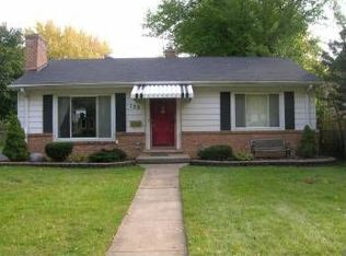 153 S Bothwell St, Palatine, IL 60067