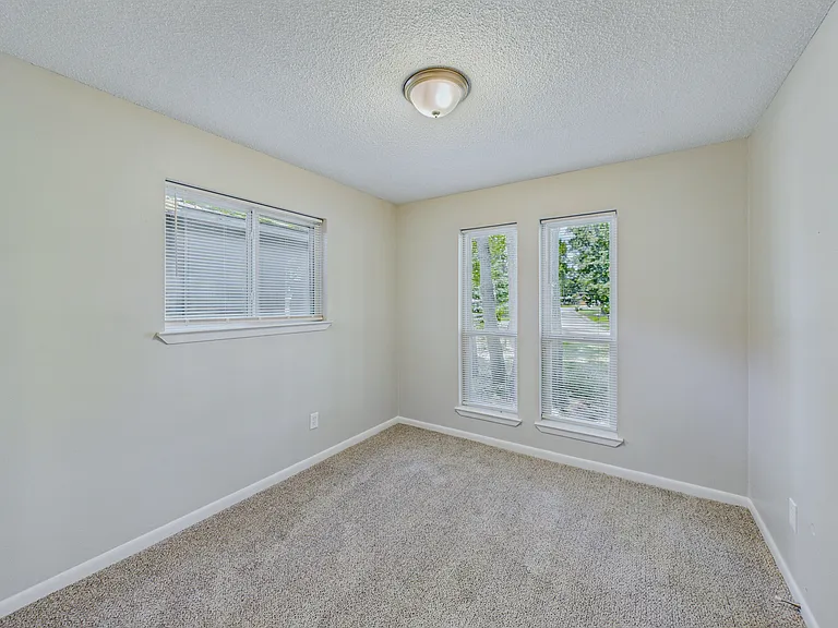 802 Towering Oaks-19_07152026