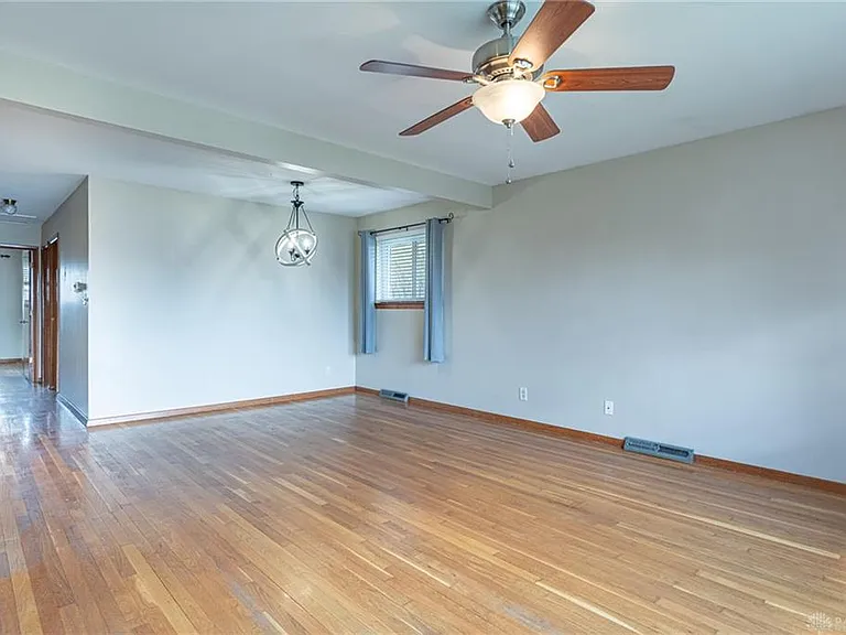 2309 Whitlock Pl — Photo 4