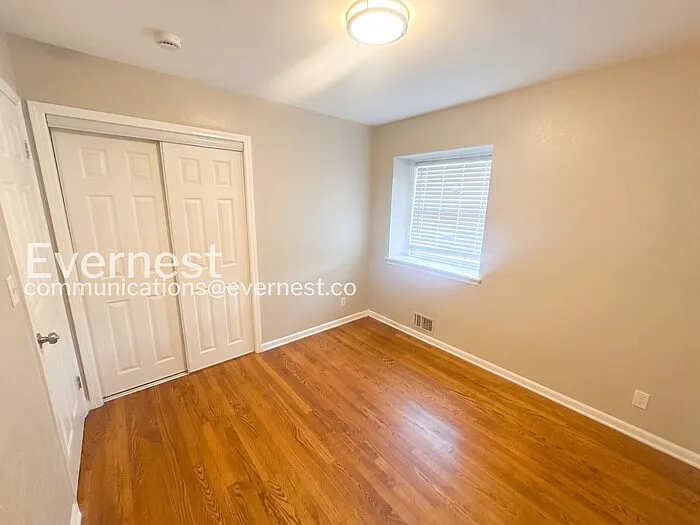 6100 E 109th St — Photo 12