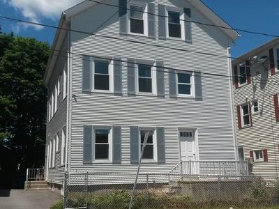 439 Kilburn St, Fall River, MA, 02724