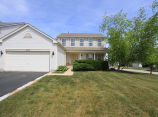 1834 W Windsor Dr, Round Lake, IL 60073