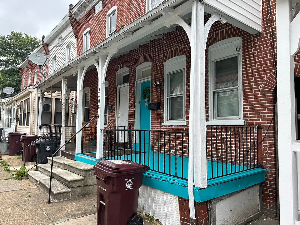 2408 Lamotte St