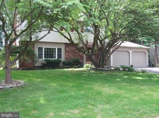 34 Barry Way, Hamilton, NJ 08619