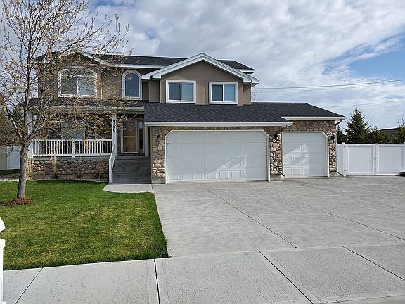 4th image of 4120 Silverado Cir