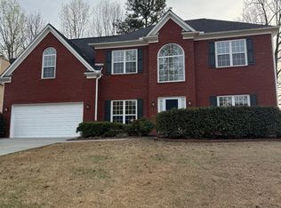 1512 Hampton Woods Dr, Lawrenceville, GA 30043