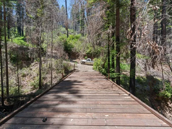 7 Pond View Dr, Boulder Creek, CA 95006