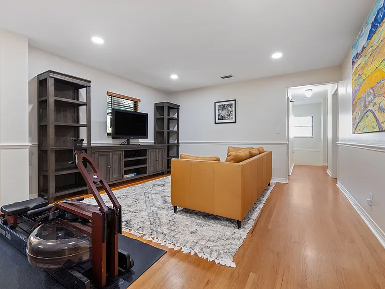 4923 Shetland Ave — Photo 21