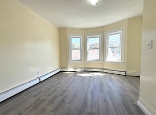 13-17 Main St #17-2, North Andover, MA 01845