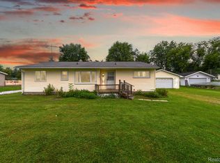 6060 Griswold Rd, Kimball, MI 48074