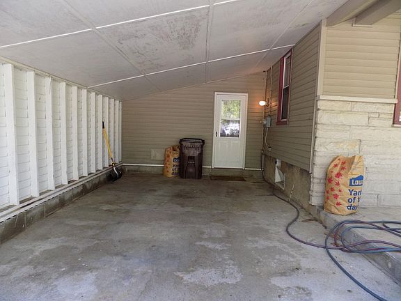 Carport