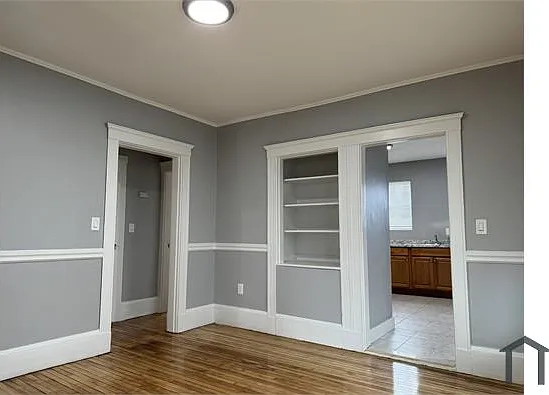 3 bed, 1100 sqft, $2,850 — Photo 3