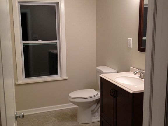 2nd image of 243 Sheridan Dr