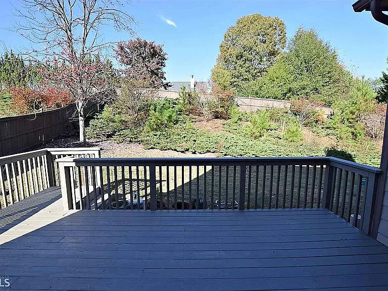 1695 Montcliff Dr — Photo 31