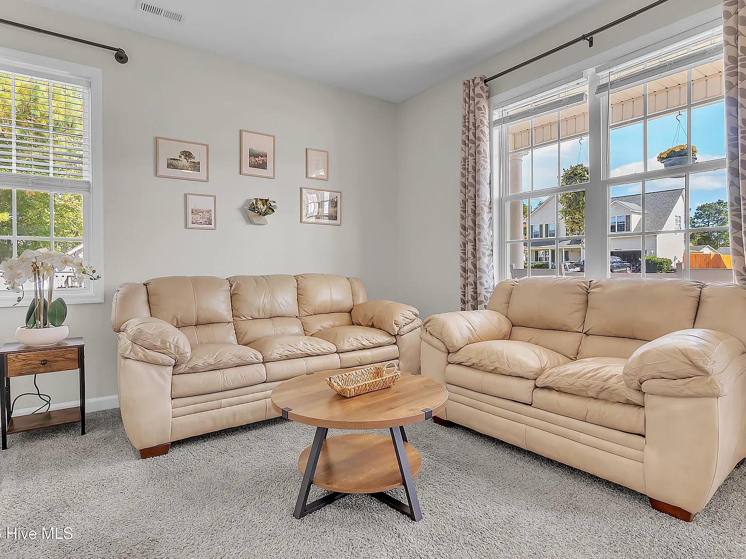 3 bed, 2.5 bath, $1,875 — Photo 4
