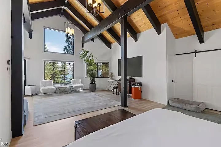 570 Tyner Way — Photo 11