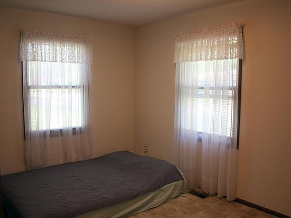 5th image of 2759 Patricia Dr