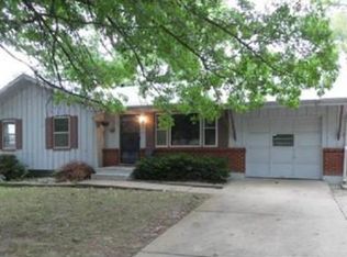 9812 E 50th St, Kansas City, MO 64133