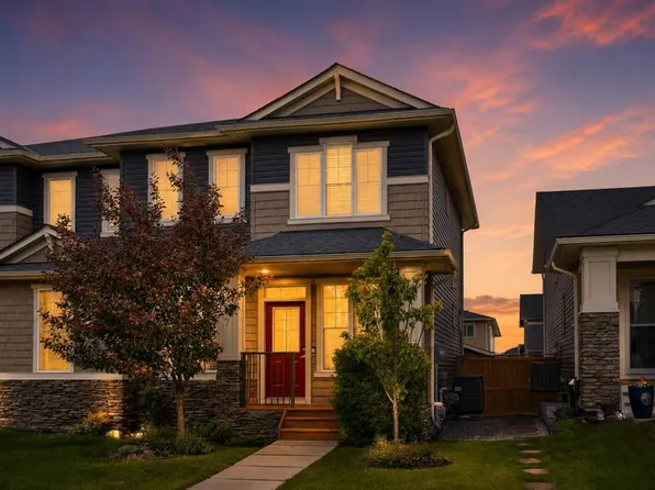 117 Ravenstern Cres E, Airdrie, AB T4A 0W4