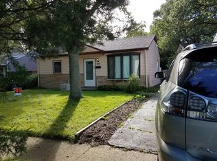 2142 Wayne St, Lake Station, IN 46405
