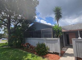 3904 NW Cinnamon Tree Cir, Jensen Beach, FL 34957