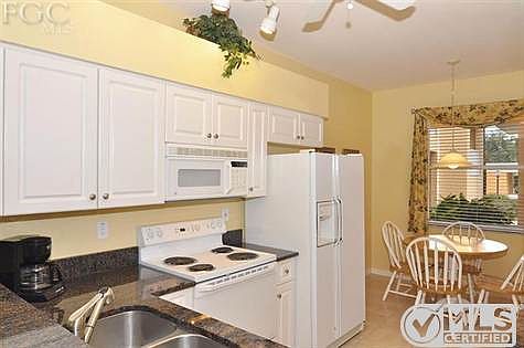 4th image of 9300 Highland Woods Blvd Unit 3107