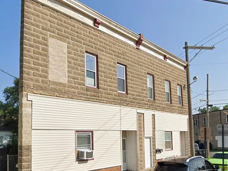 411 Chicago St — Photo 2