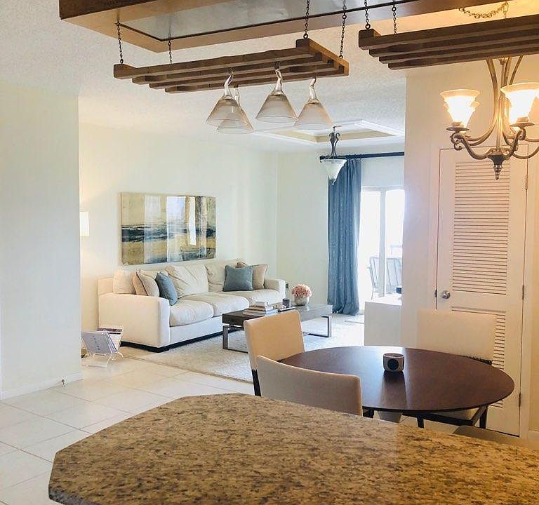 Dining/Living Room