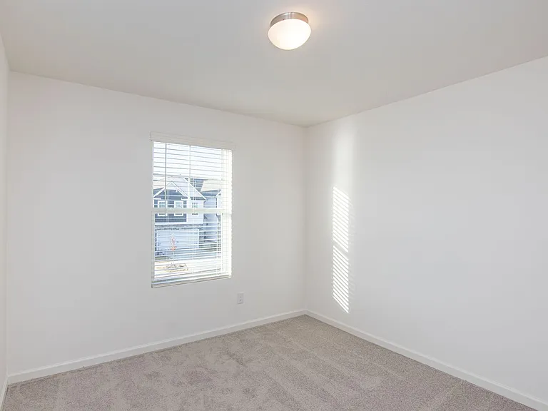 7030 Duncan Acres Dr — Photo 15