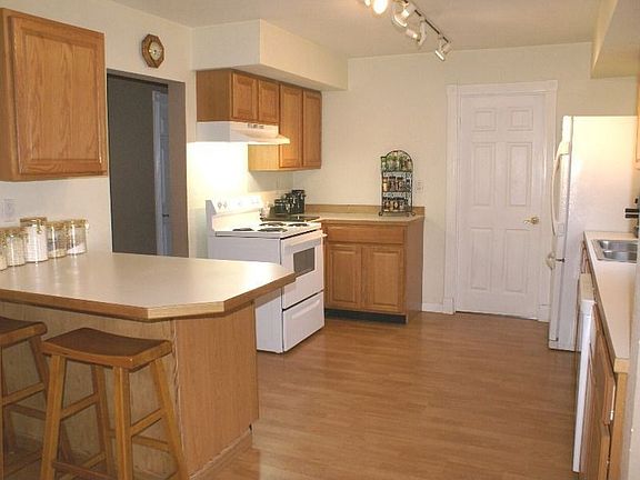 Darling Kitchen