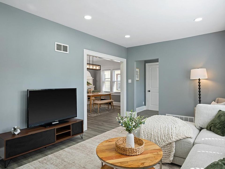 4058 N 24th PLACE, Milwaukee, WI 53209 | MLS #1965927 | Zillow
