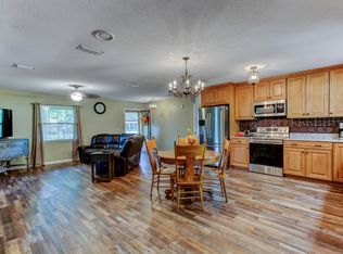 263 SE 72nd St, Starke, FL 32091