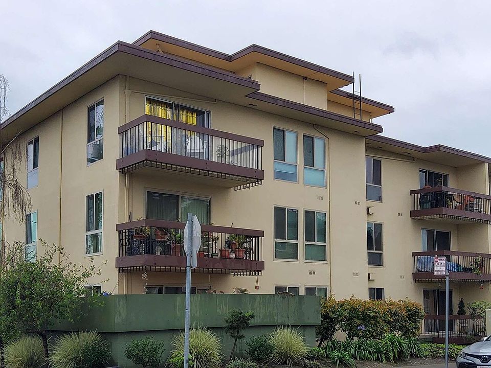 1st image of 555 Jean St APT 528
