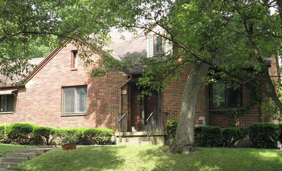 1st image of 1900 Burbank Dr