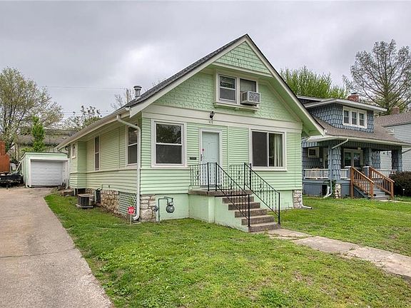 3rd image of 419 N Eubank Ave