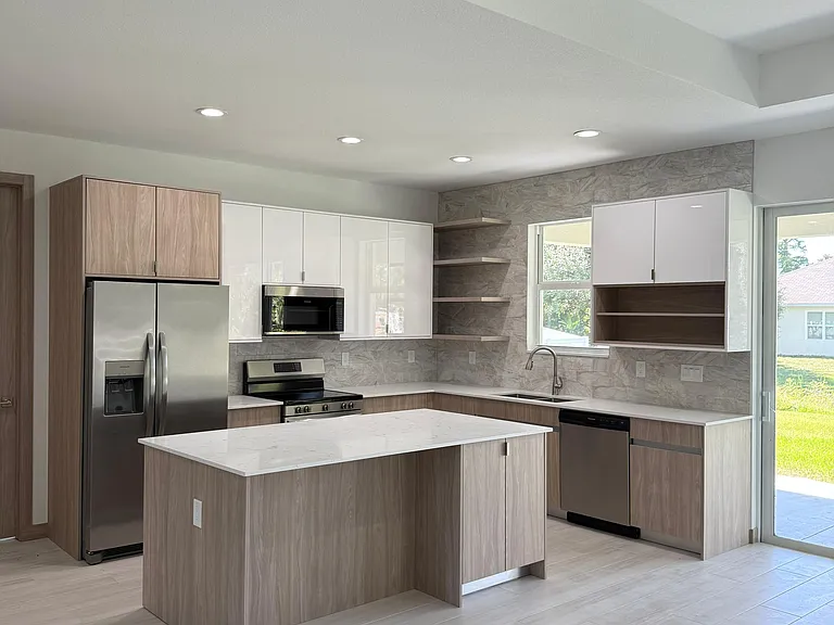 1313 Kacerik St — Photo 5