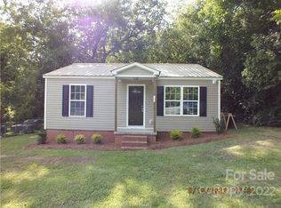 104 N Jackson Rd, Lancaster, SC 29720