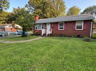 2925 Stanwix Ln, North Chesterfield, VA 23234