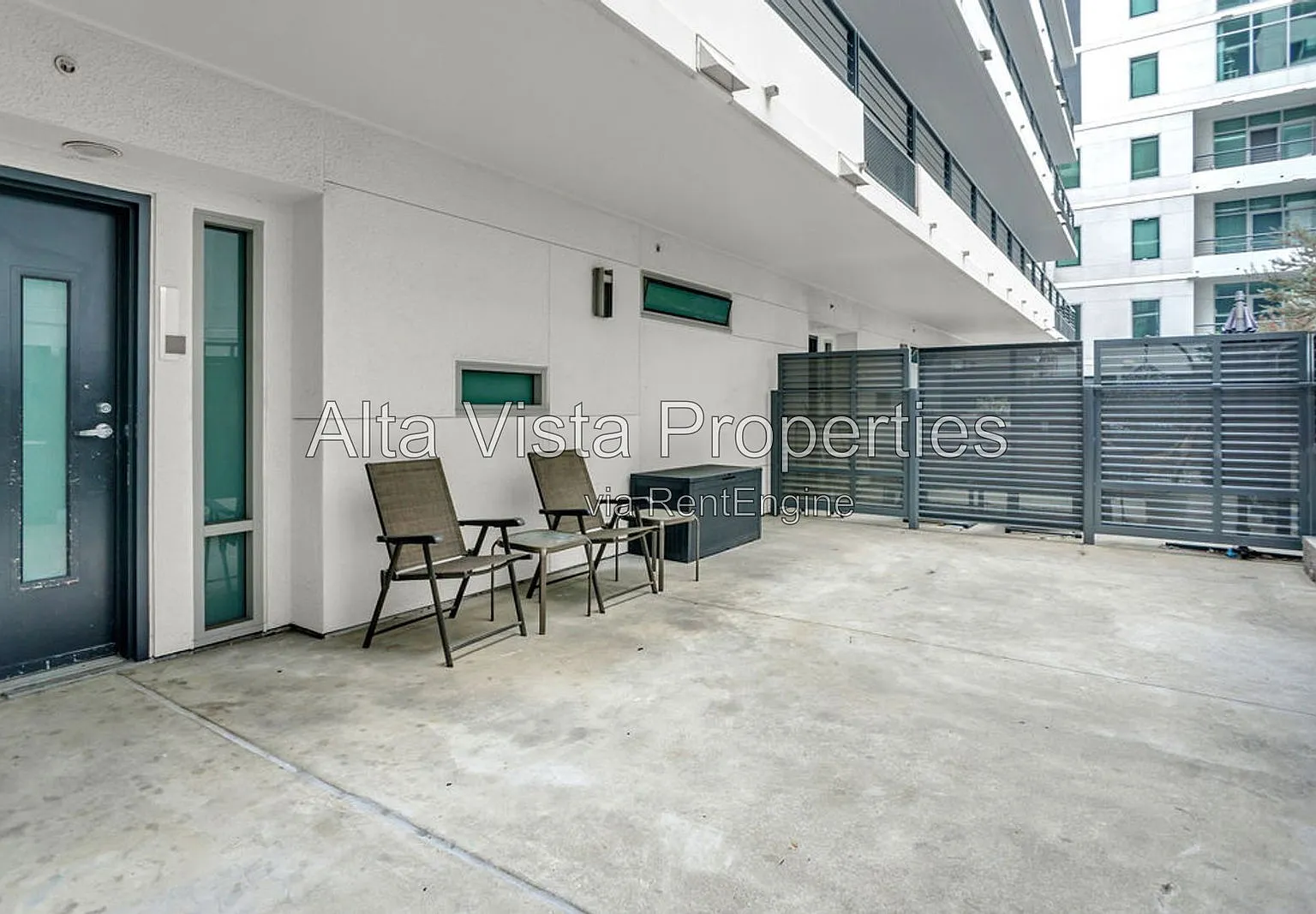 1 bed, 1.0 bath, 758 sqft, $2,595 — Photo 2