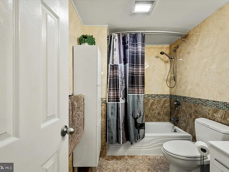 31 Middle Village Way — Photo 33