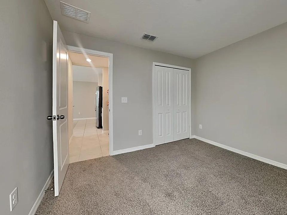 1st image of 2221 Jungle Dr