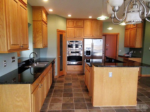 4th image of 2464 Otter Hills Ln