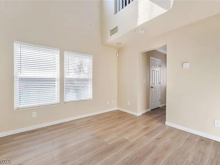 6446 Oak Savanna Ct — Photo 4