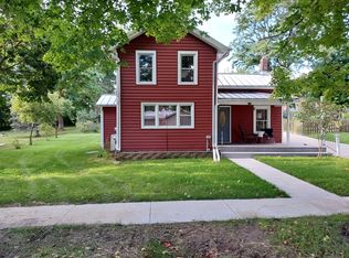 158 E Garden St, Muir, MI 48860