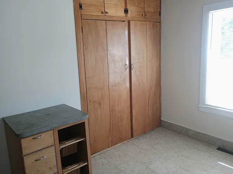 10 Hodges Ave #1 — Photo 2