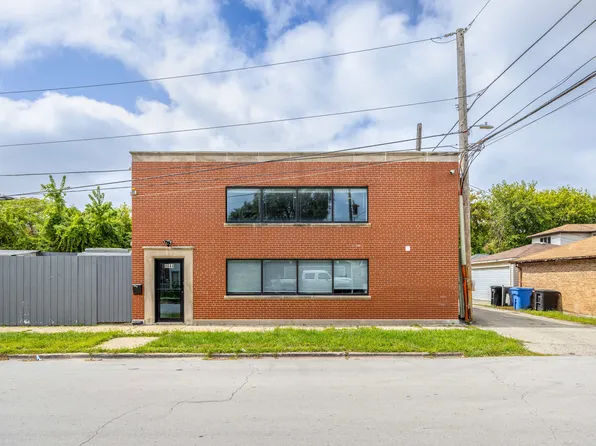 4904 W Gunnison St #1F, Chicago, IL 60630