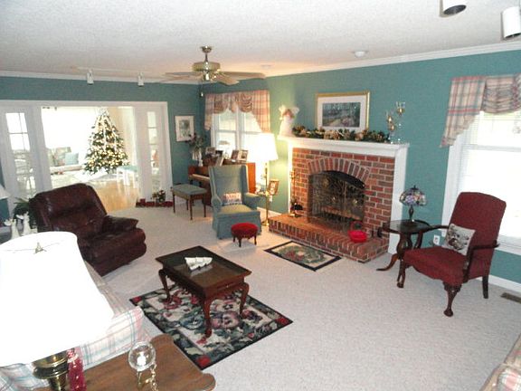 5th image of 106 Birchwood Dr